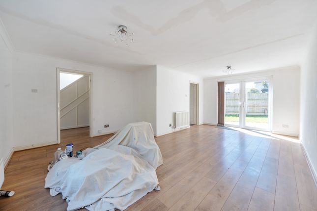 1, Whiteley, Windsor photo 4