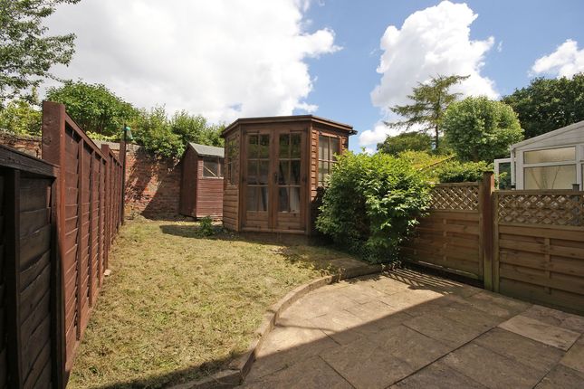 33 Millfield Glade, Harrogate photo 4