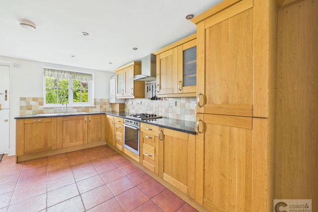 3 Orchard Cottages, Newton Abbot photo 3