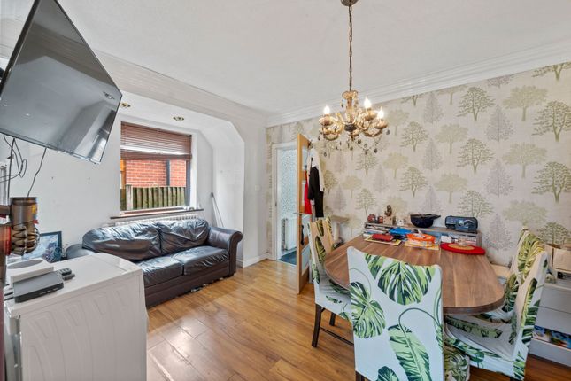 17 Wolmer Street, Wigan photo 4