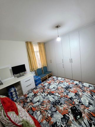 38, Lancaster Road, Southall photo 3
