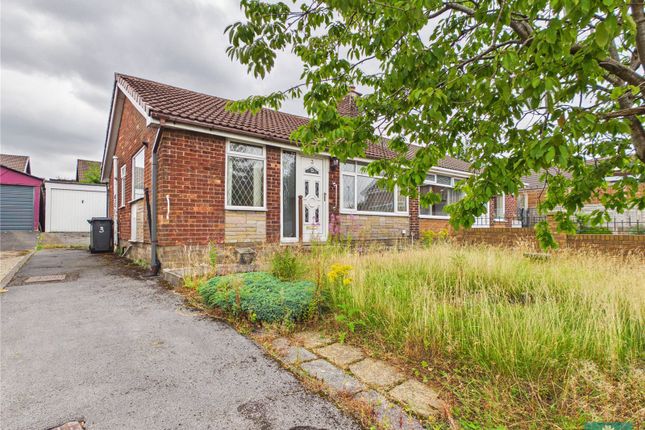 2-bed house on 3, Bowland Close, Shaw, £200,000