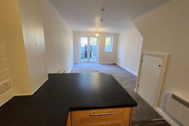 14A Union Road, Sheerness photo 5
