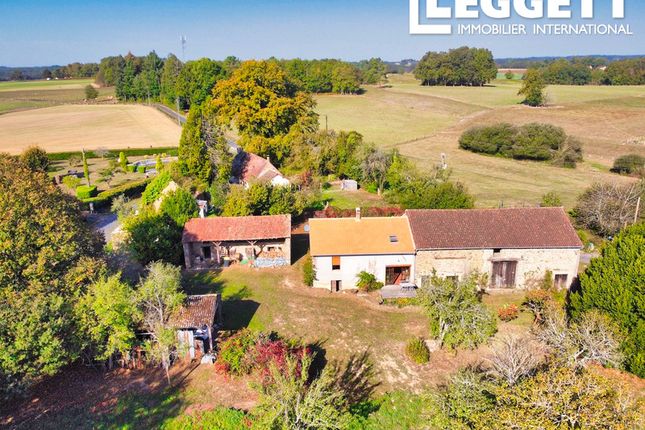 Thumbnail Villa for sale in Saint-Jory-De-Chalais, Dordogne, Nouvelle-Aquitaine