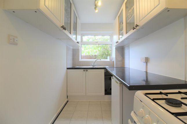 34, David Grove, Nottingham photo 4