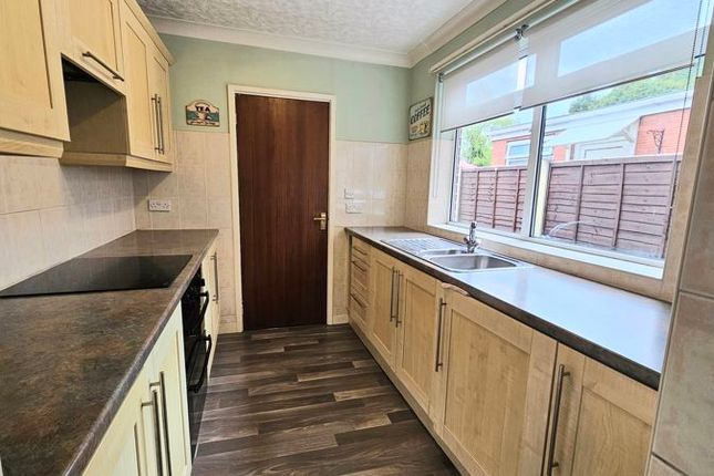 Terraced house for sale in Stourbridge, Wollaston, Vicarage Road