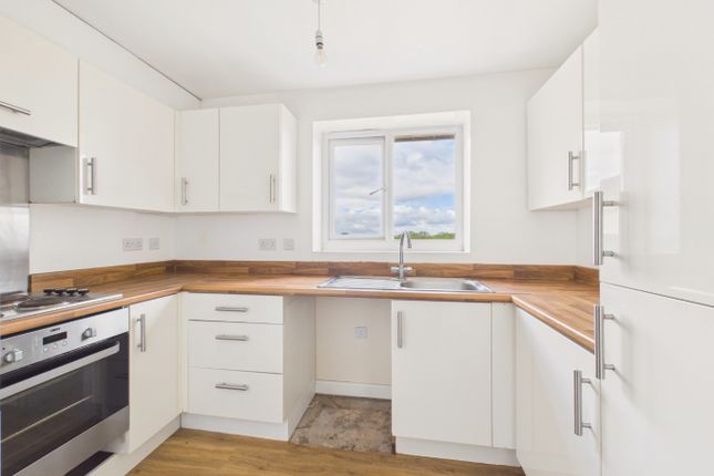 Apartment 8, 42 Dovestone Way, Hull photo 3