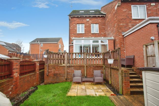 9, Kentmere Way, Chesterfield photo 4