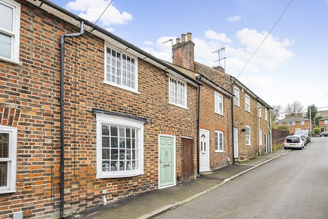 Terraced house for sale in Highfield Road, Berkhamsted