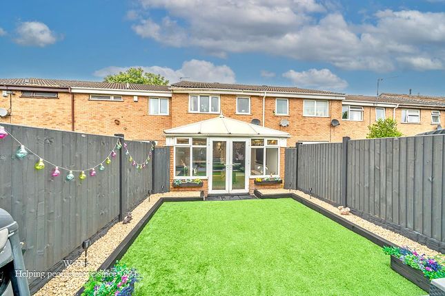 8, Brookhill Way, Willenhall photo 4