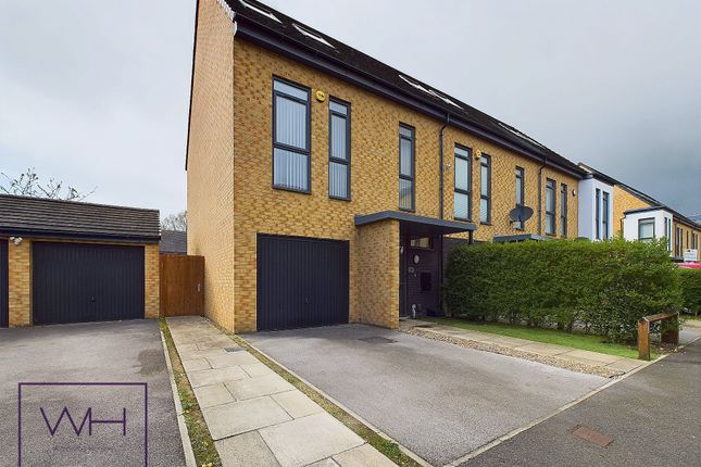Town house for sale in Parkland Crescent, Bentley, Doncaster