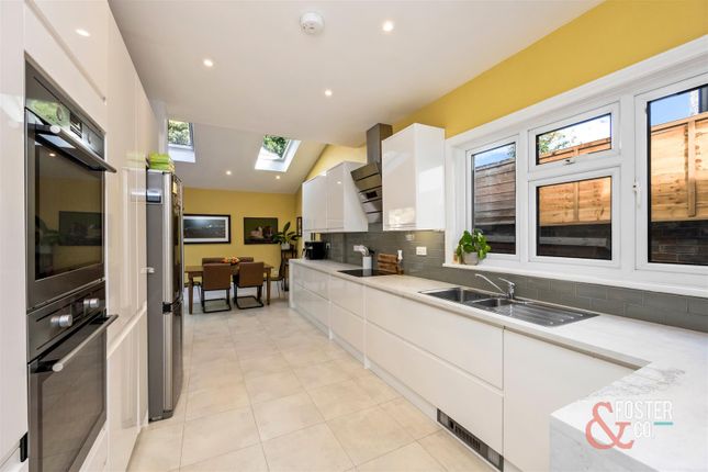Silverdale Avenue, Hove photo 4