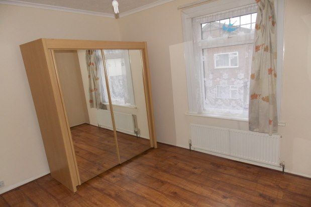 Property to rent in Eldred Road, Barking