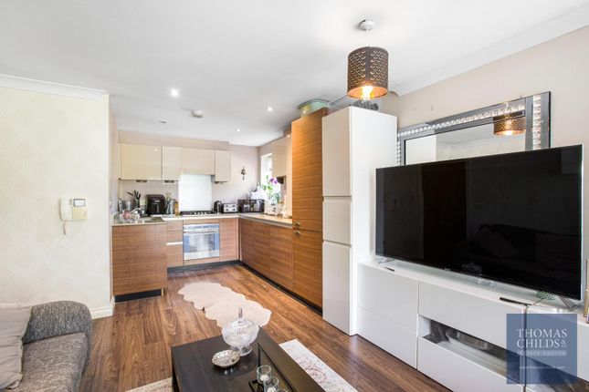 7 Fusion Court, Broadmeads, Ware photo 4