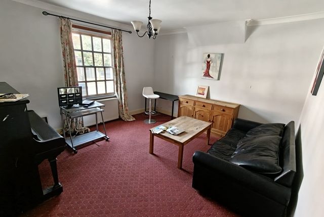 98, Tavistock Street Bedfordshire, Bedford photo 3