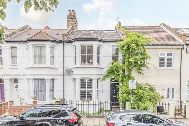Thumbnail Property for sale in Eversleigh Road, London