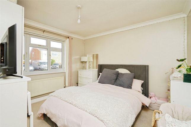 4, Shaw Close, Oxfordshire photo 4