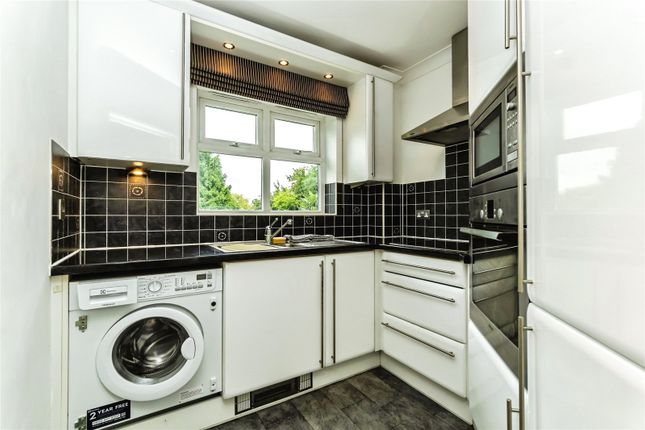 12, Wren Court (Warlingham), Warlingham photo 3