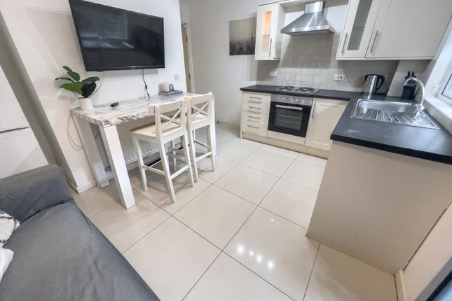 Thumbnail Property to rent in Thomas Winder Court, Sterling Way, Kirkdale, Liverpool