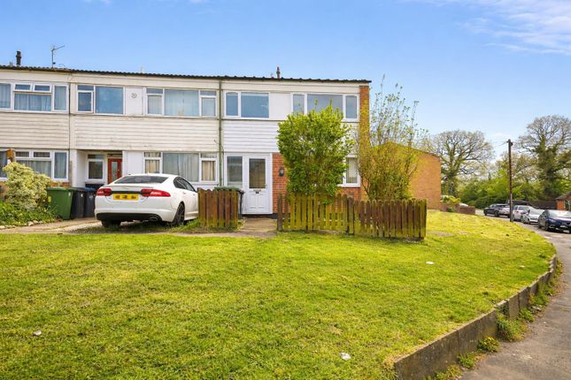 11, Lea Crescent, Rugby photo 2
