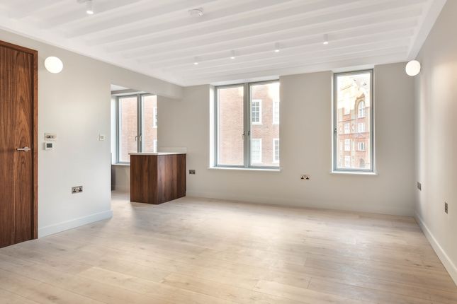 5b, Dilke Street, London photo 2