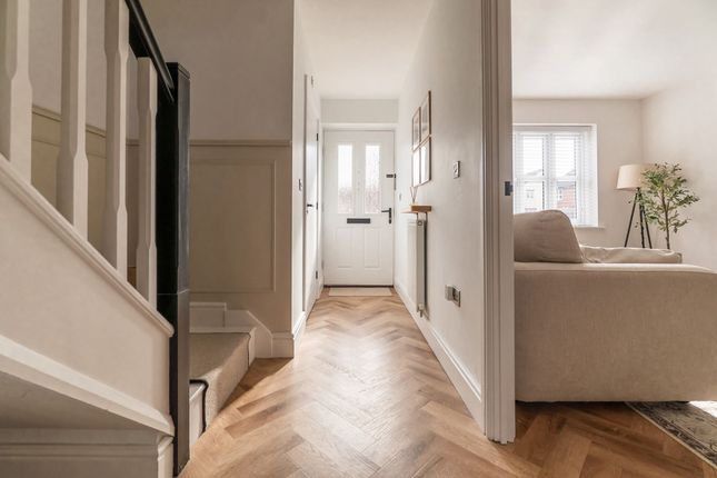 29 Meteor Way, Leicester photo 3