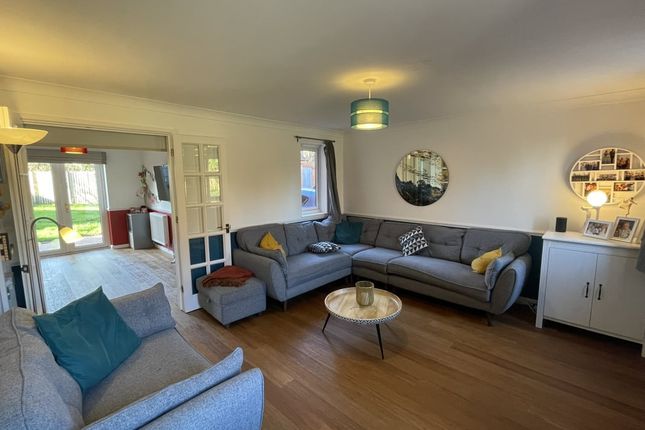 1 Chillingham Court, Milton Keynes photo 3