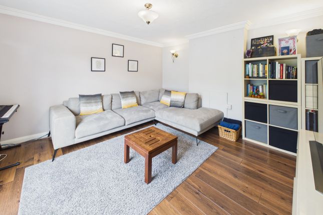 134, Stonelow Road, Dronfield photo 4