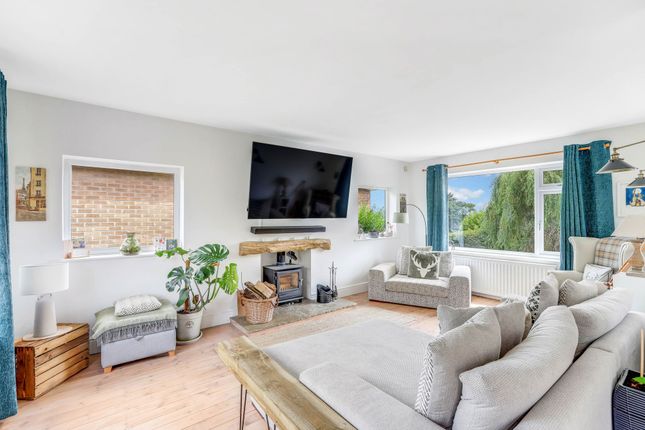 25 Freda Avenue, Nottingham photo 2