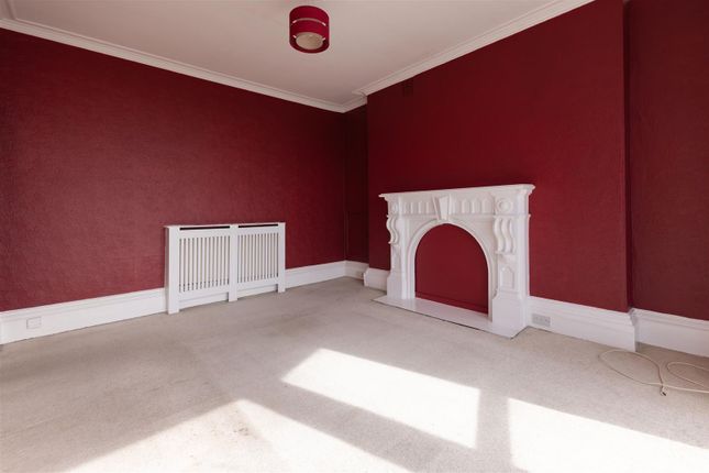 3, Royal Albion Mansions, Marine Parade, Hastings photo 2