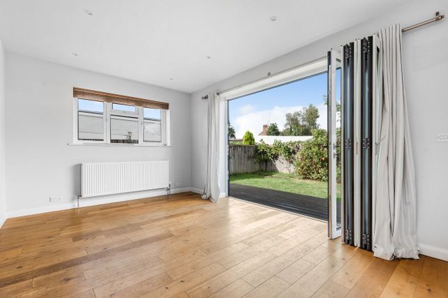 32 Long Walk, New Malden photo 4