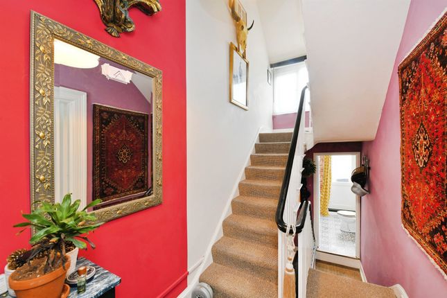 Top Floor Flat, 24, Headland Park, Plymouth photo 3