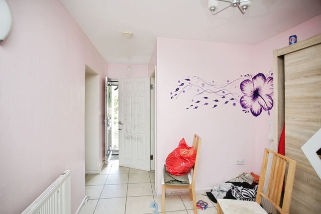8, Yates Avenue, Rugby photo 4