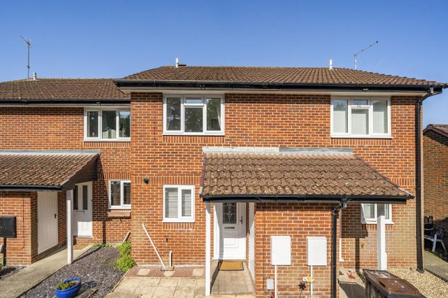 Thumbnail Property to rent in Gosnell Close, Frimley, Camberley