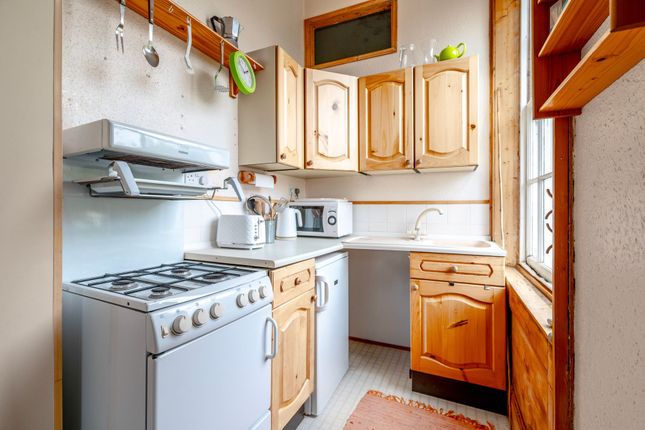 Flat 6, Wedgewood Court North Parade, Lowestoft photo 3
