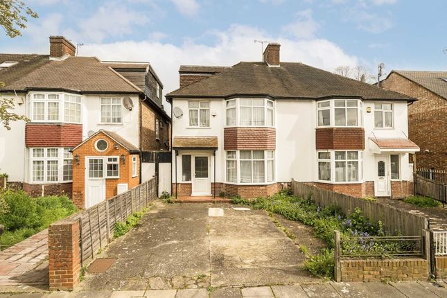 Thumbnail Property to rent in Creswick Road, London