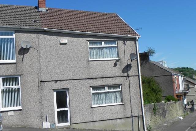 Flat to rent in Washington Street, Landore, Swansea