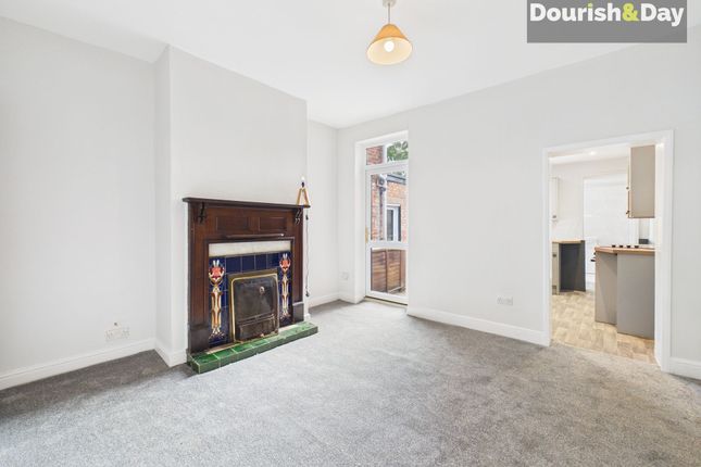 5 Jerningham Street, Stafford photo 3