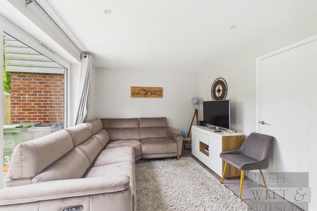 3, Oxley Close, St. Leonards-On-Sea photo 3