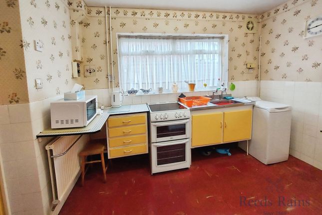 22, Arlington Crescent, Cheshire photo 2
