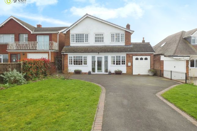 Detached house for sale in Coton Lane, Tamworth