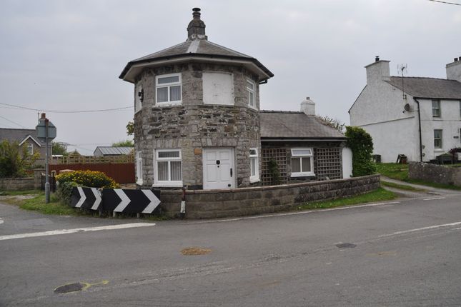 Thumbnail Detached house to rent in Caergeiliog, Holyhead