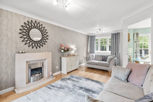 21, Bryson Place, Larbert photo 2
