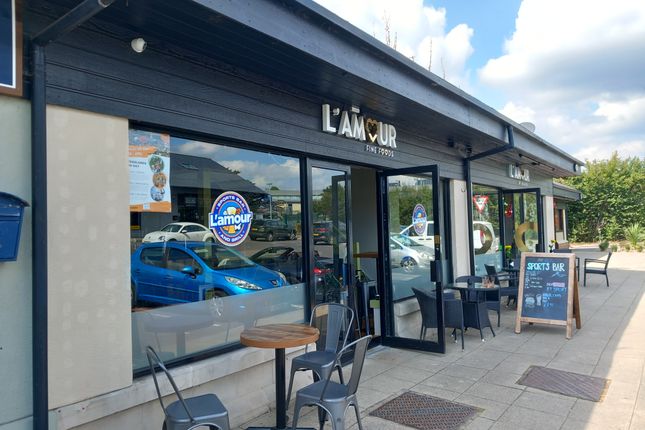Thumbnail Restaurant/cafe for sale in District Centre Broadlands, Bridgend