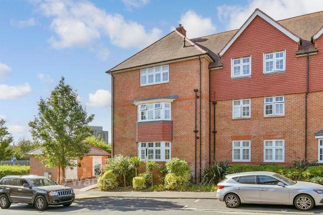 2-bed flat on Mint House, Germander Avenue, Rochester, £230,000