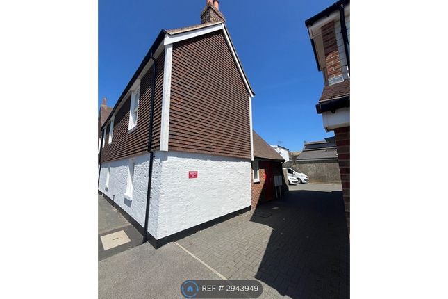 Penny Red, Bleak Road, Lydd photo 2