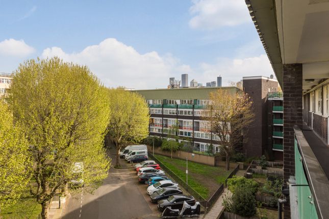 Flat for sale in St. Helena Road, South Bermondsey