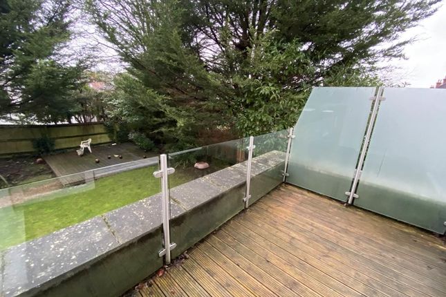 89 Penn Hill Avenue, Poole photo 3