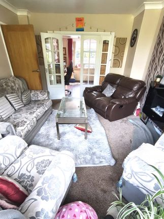1, Illingworth Drive, Halifax photo 3