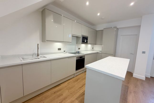 9, ALTRINCHAM photo 3